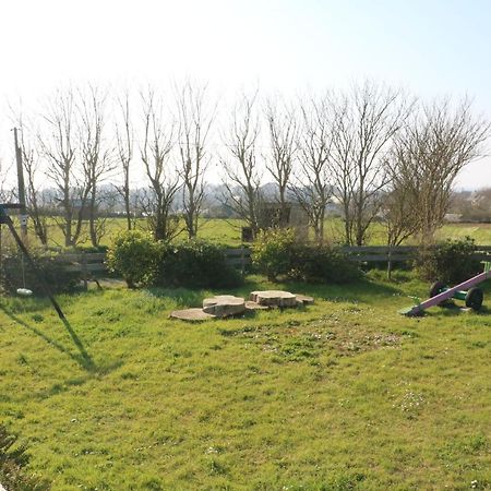 Landunvez Les Gites Aux Volets Roses מראה חיצוני תמונה